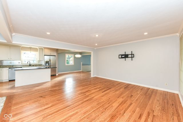 6441 Hythe Road, Indianapolis, IN 46220