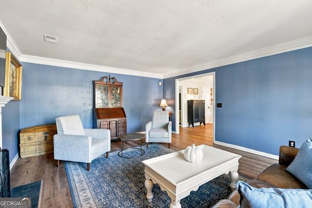 2264 SW Cassina Pointe SW, Marietta, GA 30064