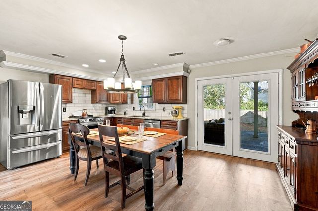 2264 SW Cassina Pointe SW, Marietta, GA 30064