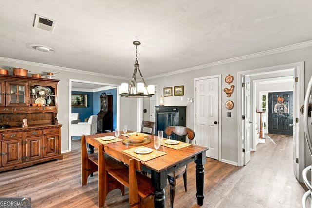 2264 SW Cassina Pointe SW, Marietta, GA 30064