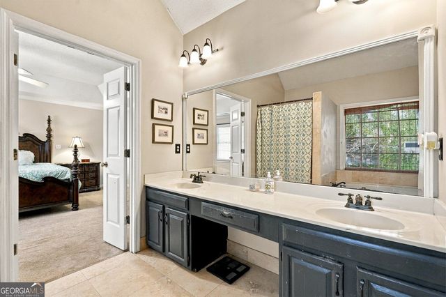 2264 SW Cassina Pointe SW, Marietta, GA 30064
