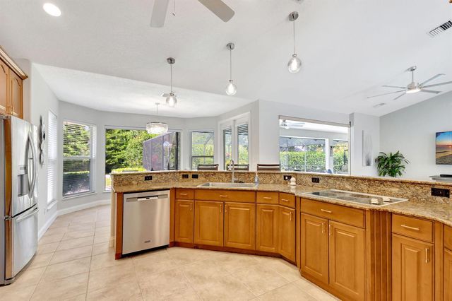 8055 Kiawah Trace, Port St. Lucie, FL 34986