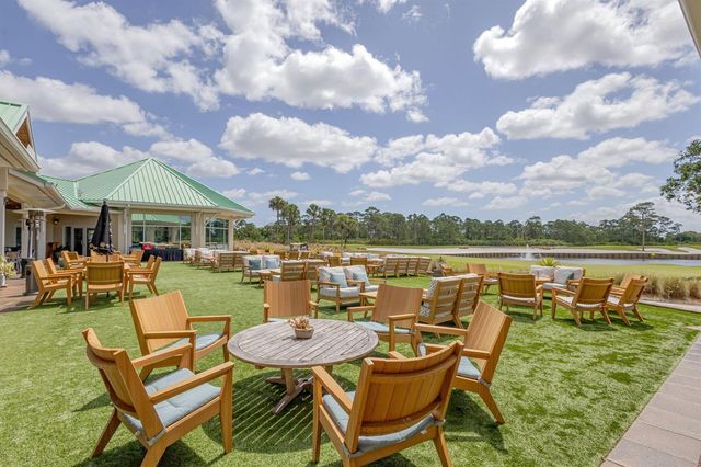 8055 Kiawah Trace, Port St. Lucie, FL 34986