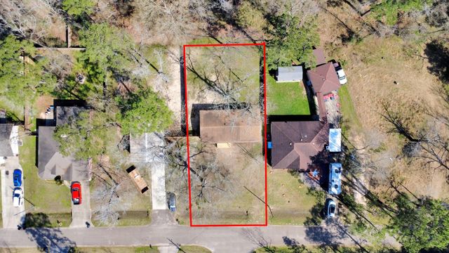 10804 Longleaf Drive, Conroe, TX 77385