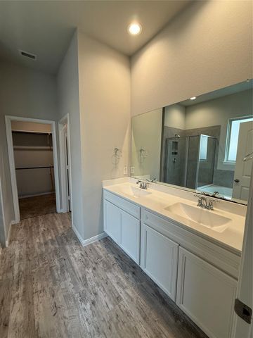 4935 Mountain Cypress Trail, Spring, TX 77389