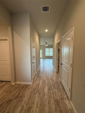 4935 Mountain Cypress Trail, Spring, TX 77389