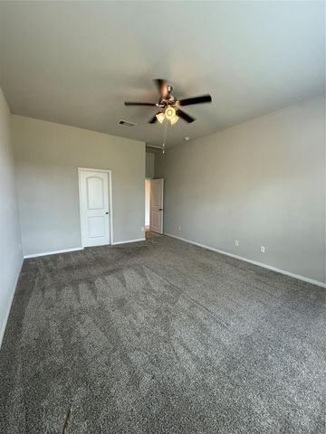 4935 Mountain Cypress Trail, Spring, TX 77389