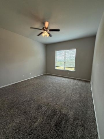 4935 Mountain Cypress Trail, Spring, TX 77389