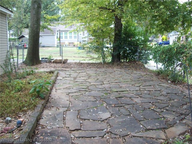 2100 S N Street, Fort Smith, AR 72901