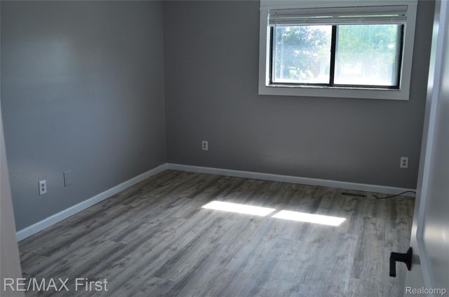 14063 Bery Drive, Sterling Heights, MI 48312