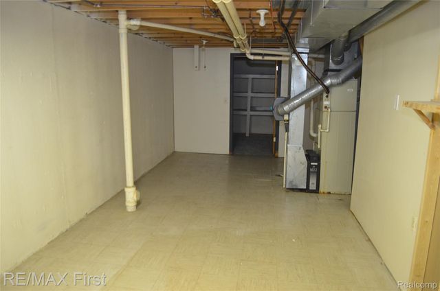 14063 Bery Drive, Sterling Heights, MI 48312