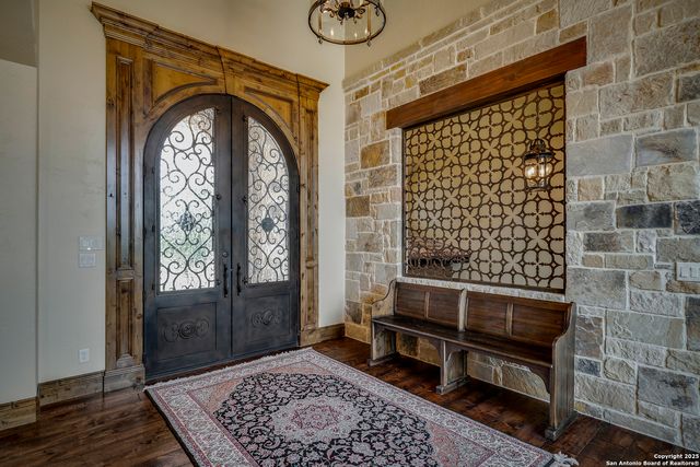 35 Winged Foot, Boerne, TX 78006