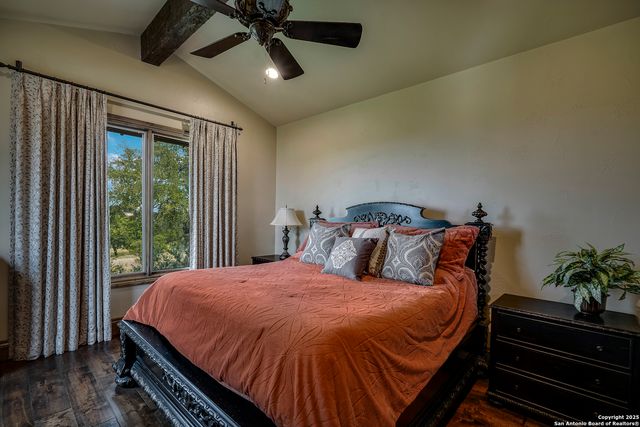 35 Winged Foot, Boerne, TX 78006