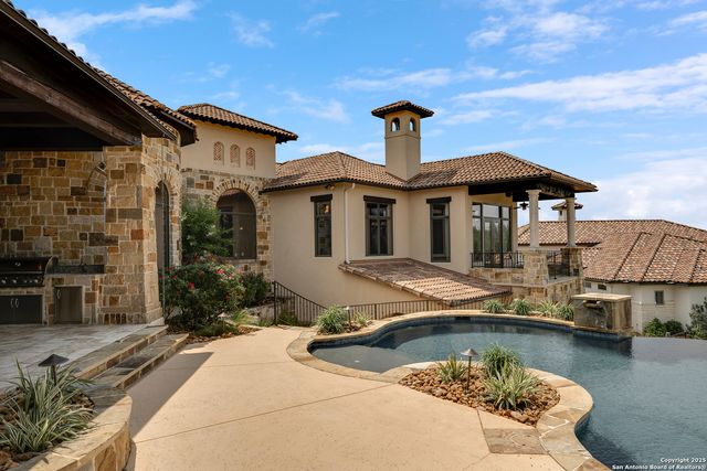 35 Winged Foot, Boerne, TX 78006