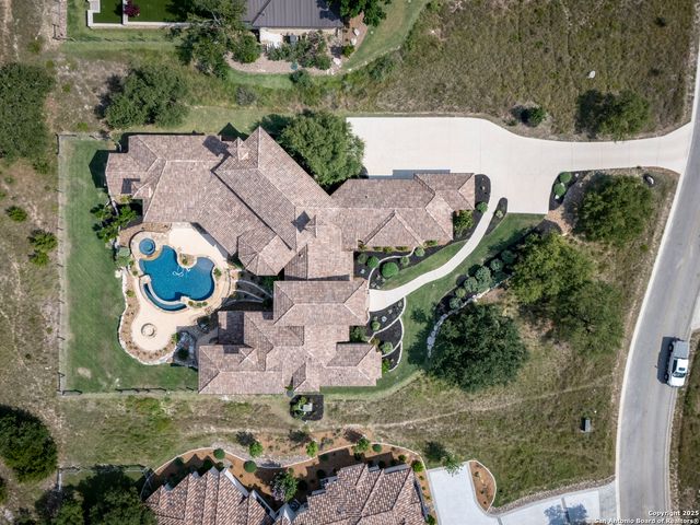 35 Winged Foot, Boerne, TX 78006