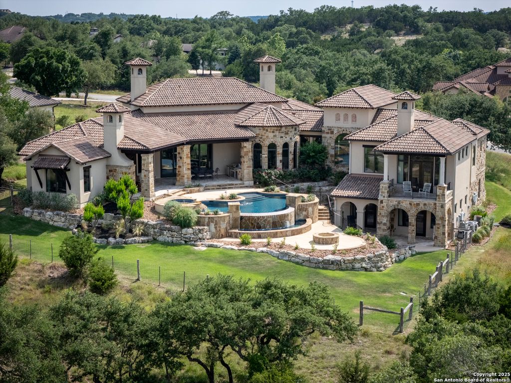 35 Winged Foot, Boerne, TX 78006