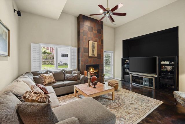 1706 Shady Point Drive, Verona, WI 53593