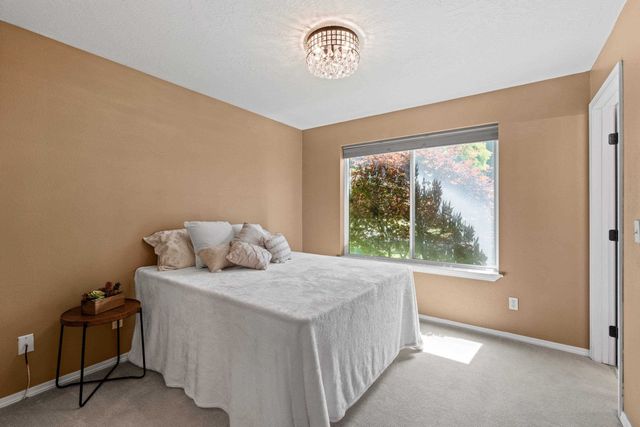 4724 E 15th Ave, Spokane Valley, WA 99212