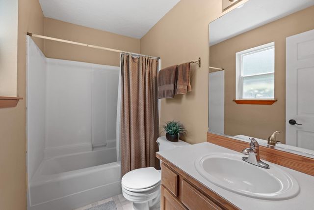 4724 E 15th Ave, Spokane Valley, WA 99212