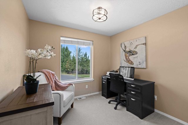 4724 E 15th Ave, Spokane Valley, WA 99212