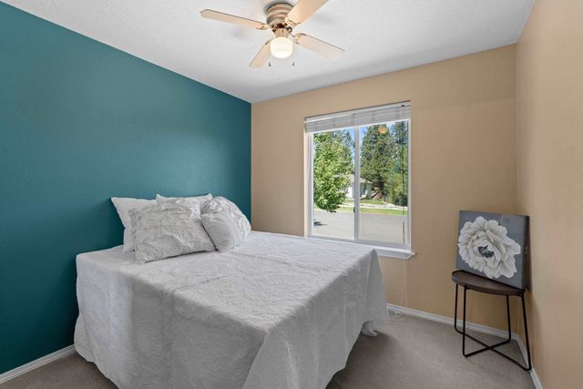 4724 E 15th Ave, Spokane Valley, WA 99212