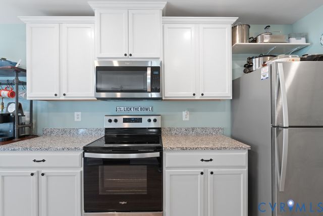 7911 Honeybee Ct, Prince George, VA 23860