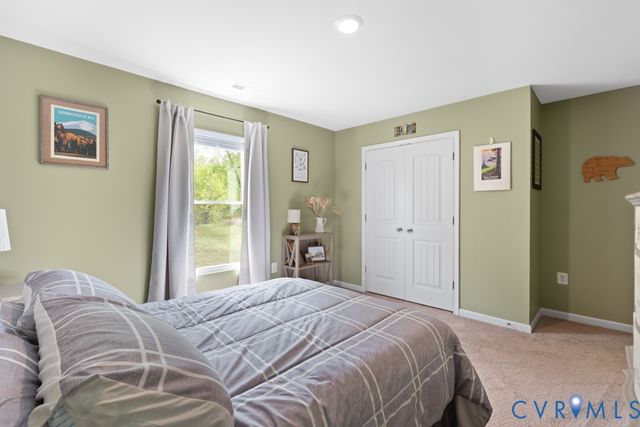 7911 Honeybee Ct, Prince George, VA 23860