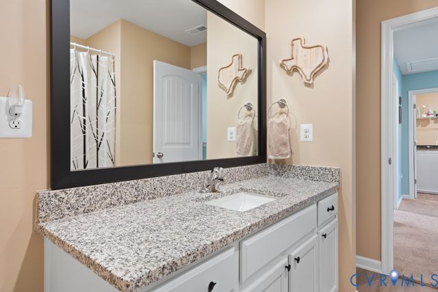 7911 Honeybee Ct, Prince George, VA 23860