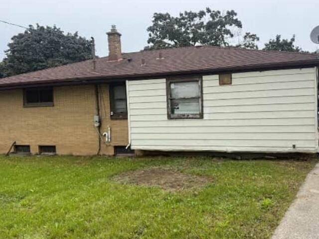 8817 W Custer AVENUE, Milwaukee, WI 53225