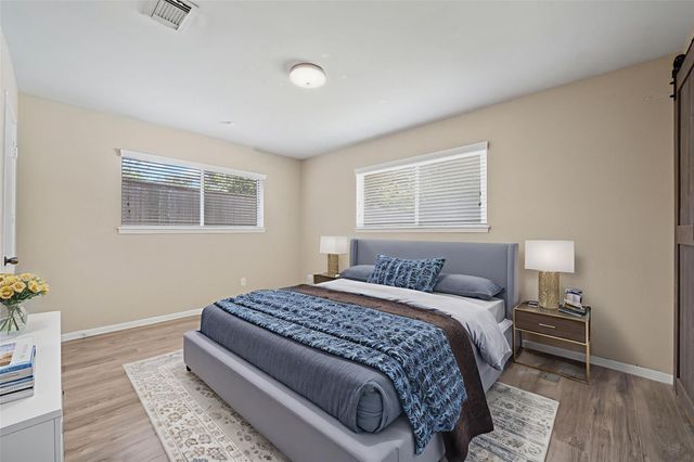 5826 Spruce Forest Drive, Houston, TX 77092