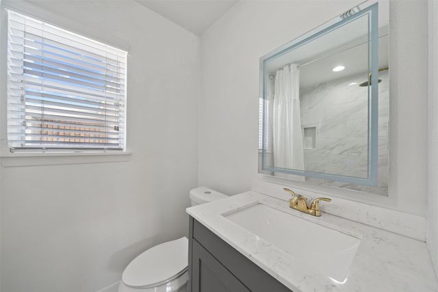 5826 Spruce Forest Drive, Houston, TX 77092