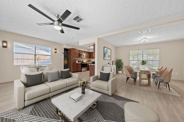 5826 Spruce Forest Drive, Houston, TX 77092