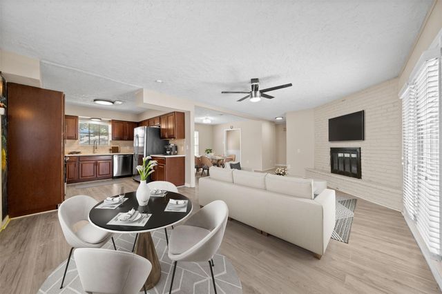 5826 Spruce Forest Drive, Houston, TX 77092