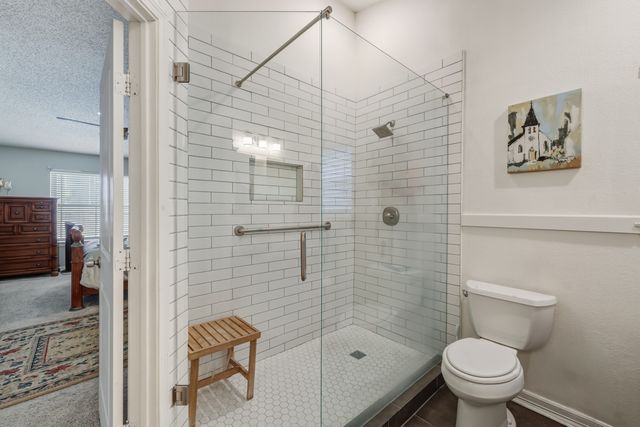 1226 Eaton, Grapevine, TX 76051