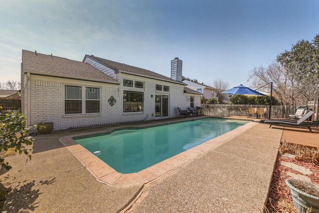 1226 Eaton, Grapevine, TX 76051