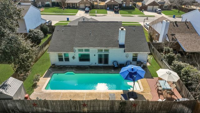 1226 Eaton, Grapevine, TX 76051