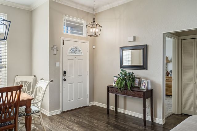 1226 Eaton, Grapevine, TX 76051