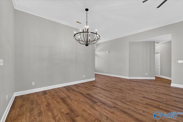 2512 Oxmoor Blvd, Huntsville, AL 35803