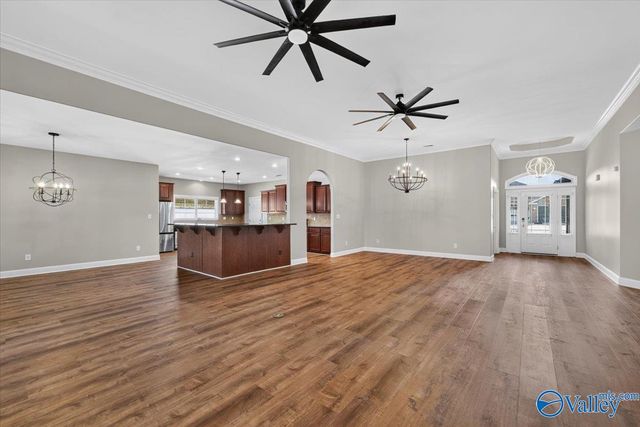 2512 Oxmoor Blvd, Huntsville, AL 35803