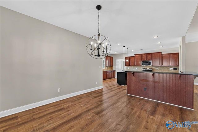 2512 Oxmoor Blvd, Huntsville, AL 35803