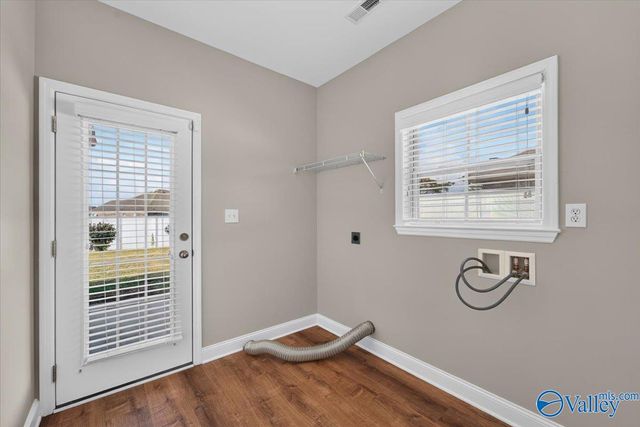 2512 Oxmoor Blvd, Huntsville, AL 35803