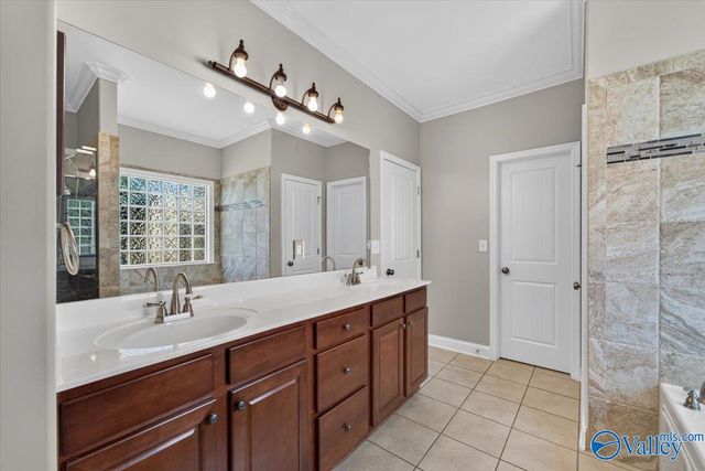 2512 Oxmoor Blvd, Huntsville, AL 35803