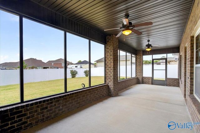 2512 Oxmoor Blvd, Huntsville, AL 35803