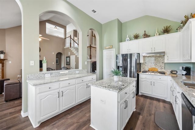 10218 Saint Georges Drive, Rowlett, TX 75089