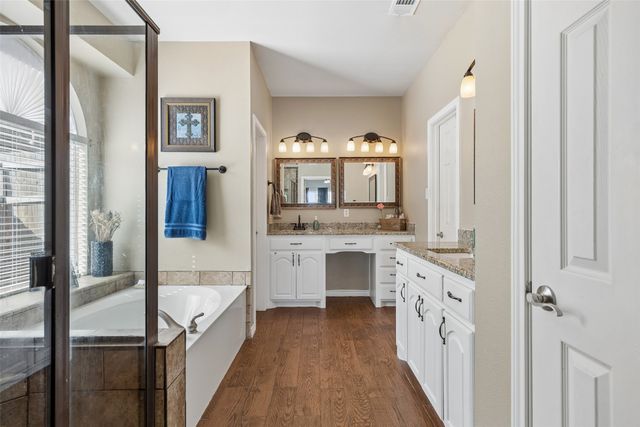 10218 Saint Georges Drive, Rowlett, TX 75089