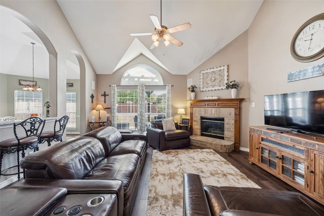 10218 Saint Georges Drive, Rowlett, TX 75089