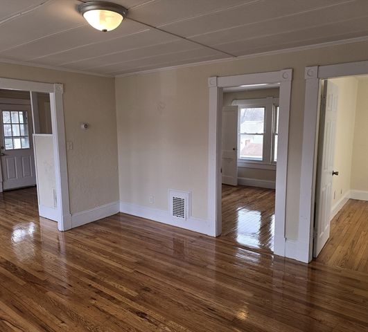456-458 Page Blvd, Springfield, MA 01104