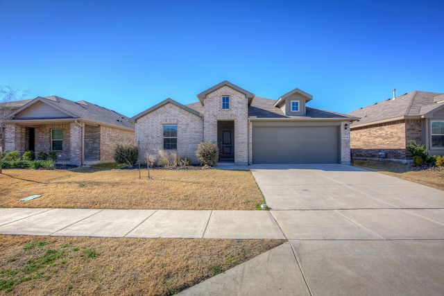 16513 Milwaukee Street, Justin, TX 76247