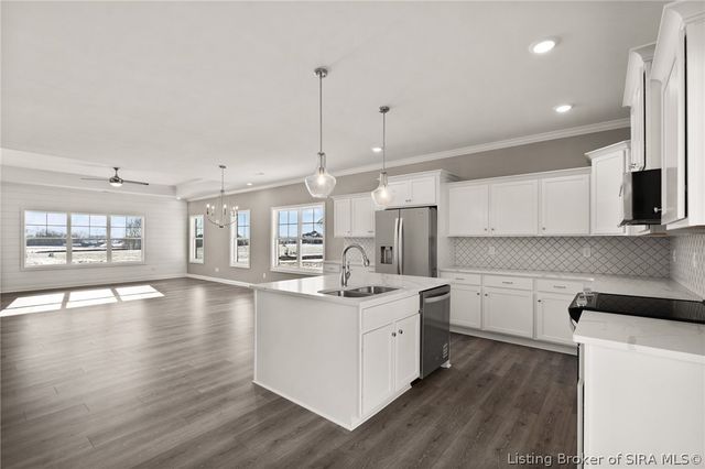 8124 Farming Way, Charlestown, IN 47111