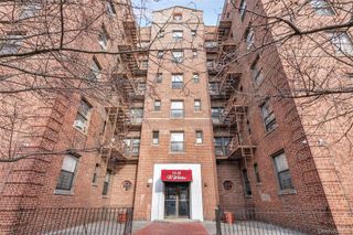 33-38 Parsons Boulevard 6G, Flushing, NY 11354